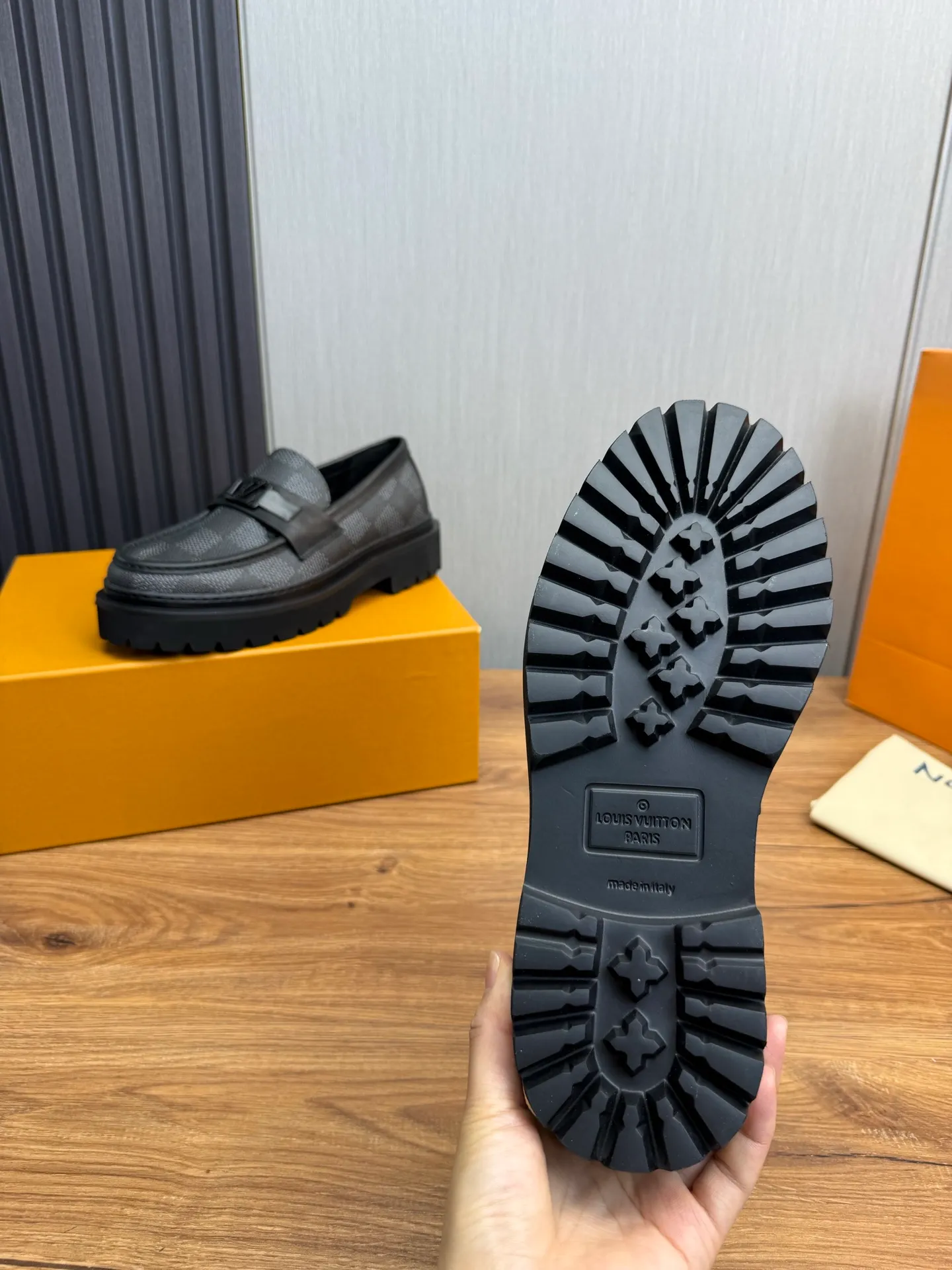 Men's shoes 💰640💰 LV. - Men's business casual leather shoes, top quality cow products. 1:1 shipment ⬆️Luxury and noble 👞All imported original brand leather materials, just to create a more comfortable wearing experience, upper: original cowhide ➕Imported full cow lining, original outsole ✔️36-45 (38.45 non-refundable)